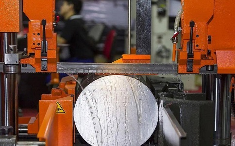 营山立式金属带锯床切削出现跑带故障解决方法! 营山立式金属带锯床切削出现跑带故障解决方法!